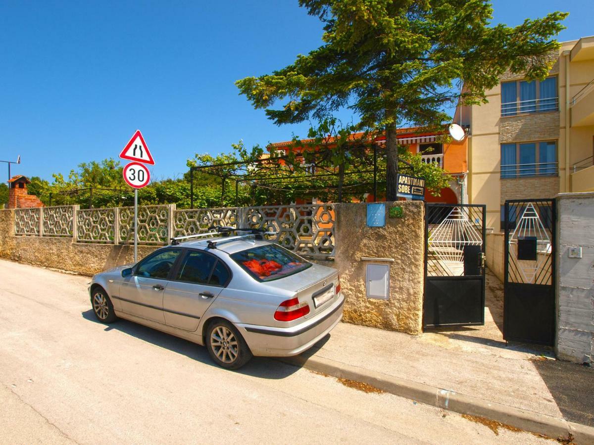 Apartments And Rooms Stoja Pula 1864 מראה חיצוני תמונה