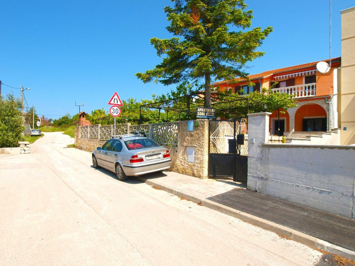 Apartments And Rooms Stoja Pula 1864 מראה חיצוני תמונה